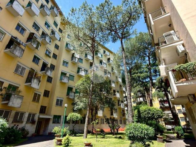 Appartamento in vendita a Roma RM