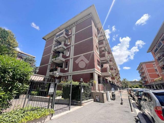 Appartamento in vendita a Roma RM