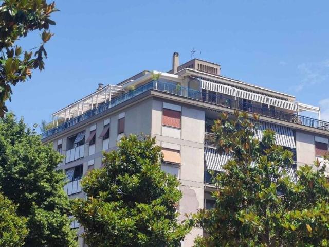 Appartamento in vendita a Roma RM