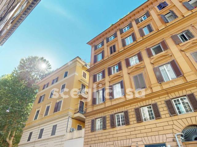 Appartamento in vendita a Roma RM