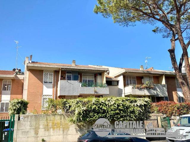 Appartamento in vendita a Roma RM