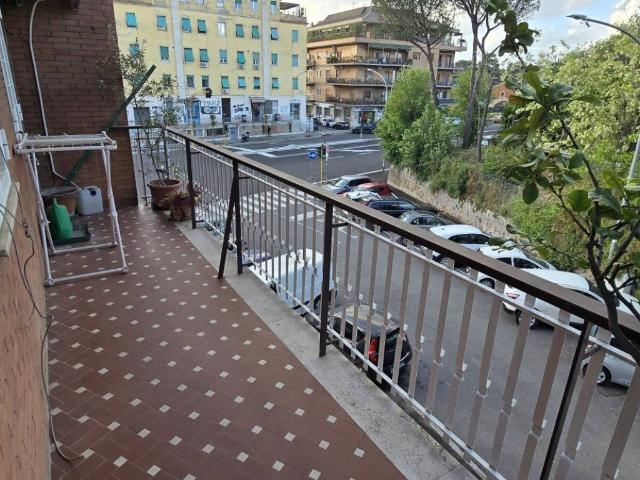 Appartamento in vendita a Roma RM