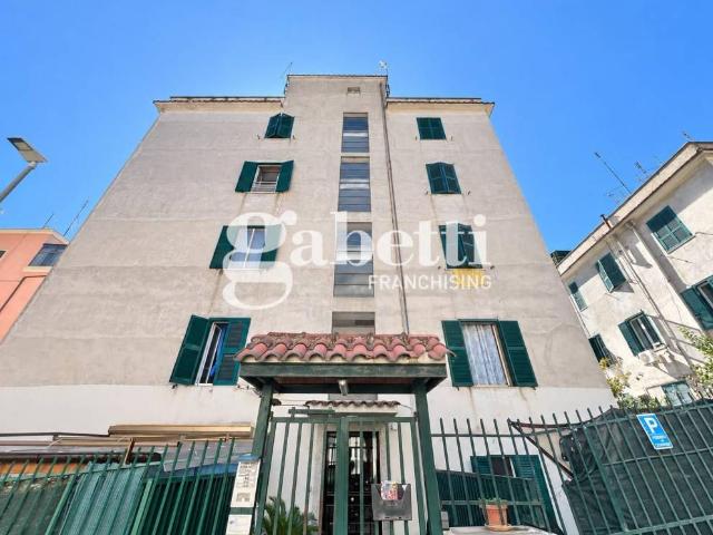Appartamento in vendita a Roma RM