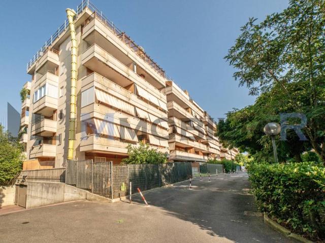 Appartamento in vendita a Roma RM