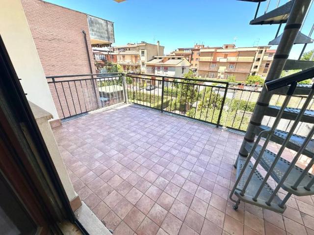 Appartamento in vendita a Roma RM