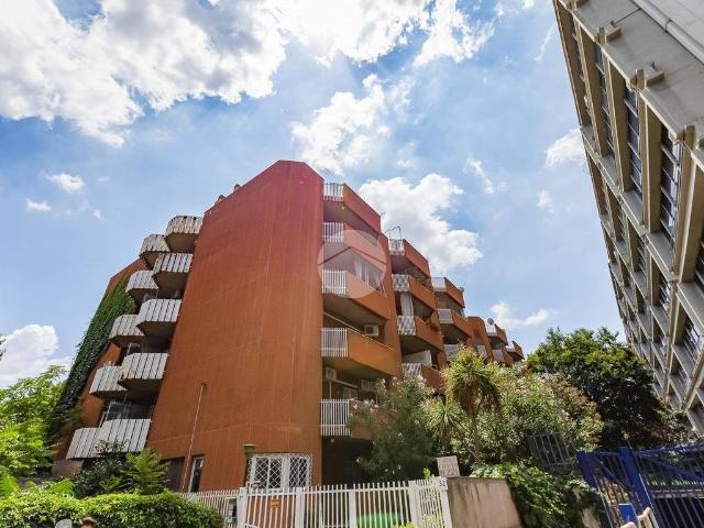 Appartamento in vendita a Roma RM