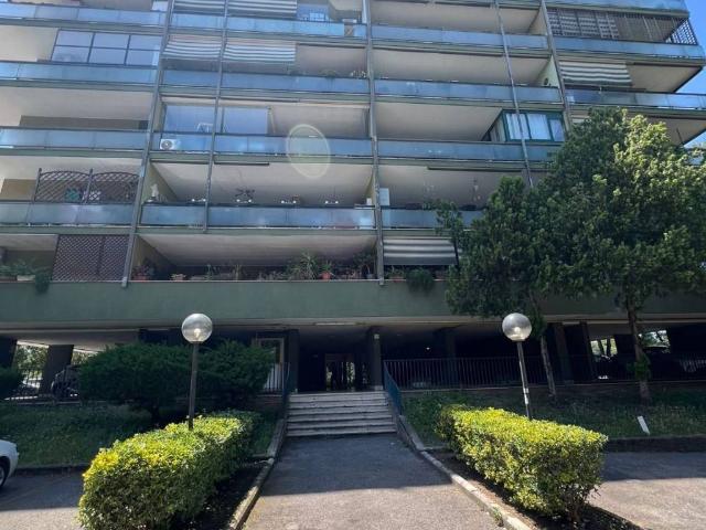 Appartamento in vendita a Roma RM