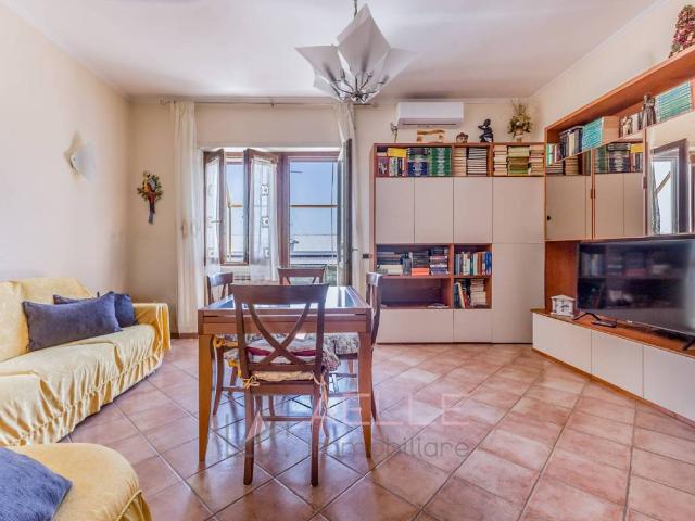 Appartamento in vendita a Roma RM