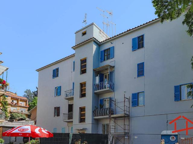 Appartamento in vendita a Roma RM