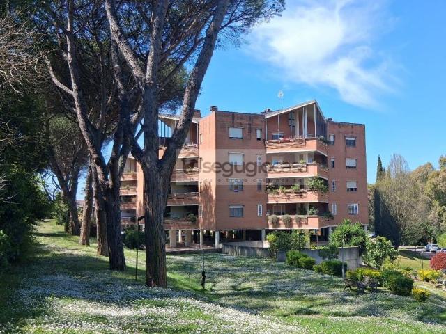Appartamento in vendita a Roma RM