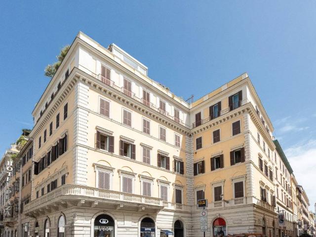 Appartamento in vendita a Roma RM