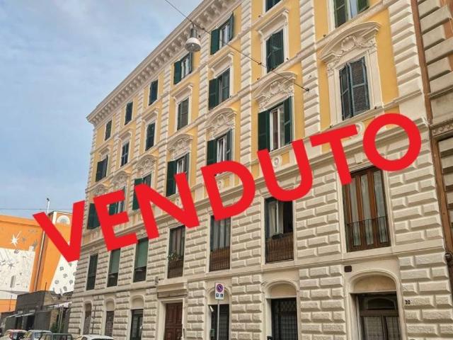 Appartamento in vendita a Roma RM