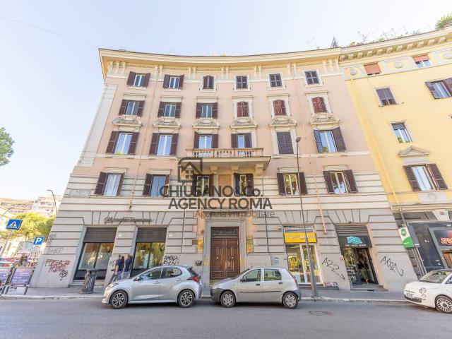 Appartamento in vendita a Roma, Re di Roma