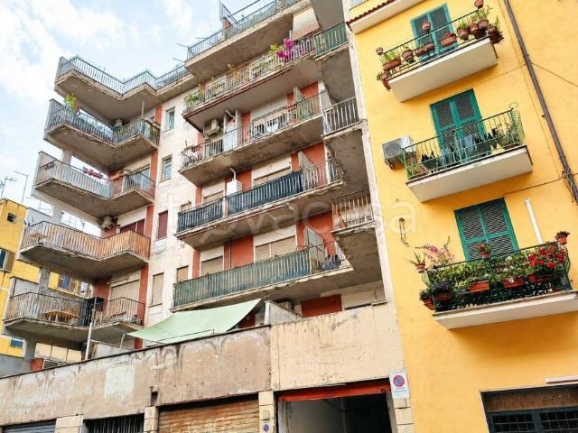 Appartamento in vendita a Roma via Amedeo Cencelli, 70, Torpignattara