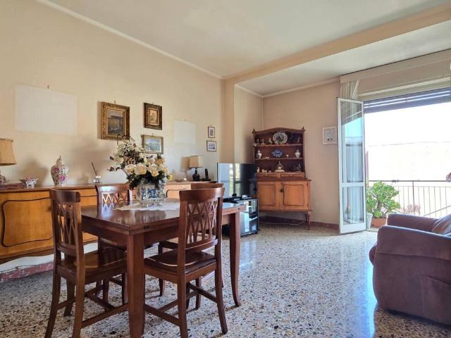 Appartamento in vendita a Roma via Anton da Noli, Garbatella