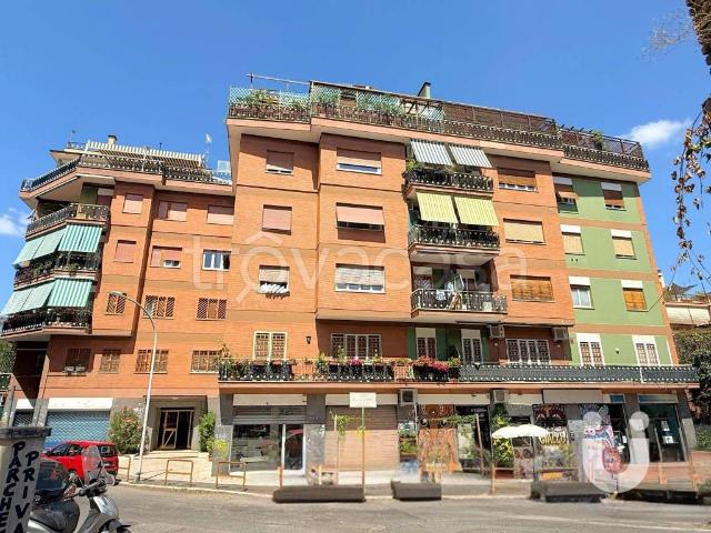 Appartamento in vendita a Roma via delle 7 Chiese, 13, Garbatella