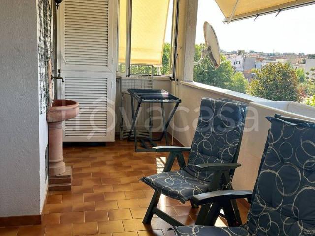 Appartamento in vendita a Roma via di Dragoncello, Dragona