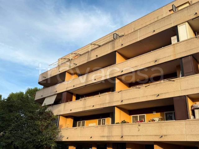 Appartamento in vendita a Roma via Erminio Macario, 14, Malafede
