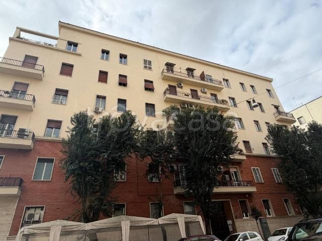 Appartamento in vendita a Roma via Fornovo, Prati
