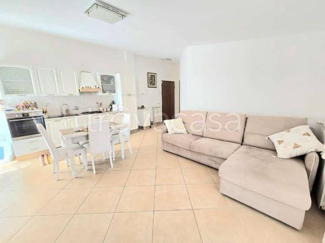 Appartamento in vendita a Roma via frontone, Corcolle
