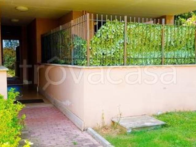 Appartamento in vendita a Roma via Giorgio Iannicelli, La Giustiniana
