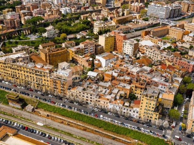 Appartamento in vendita a Roma via Lodovico Pavoni, Pigneto