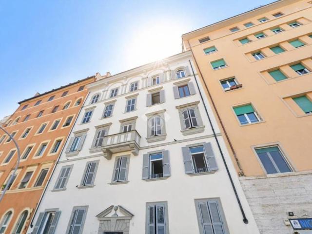 Appartamento in vendita a Roma via Sannio, 31, San Giovanni