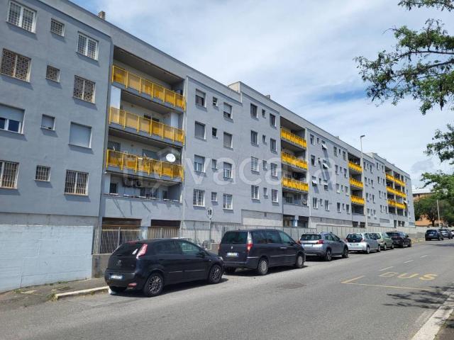 Appartamento in vendita a Roma via Umberto Lilloni, 36, Acilia