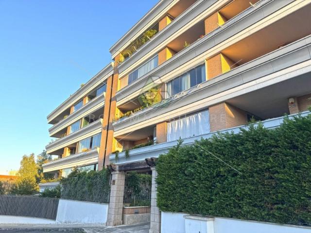 Appartamento in vendita a Roma viale Italo Calvino, Eur