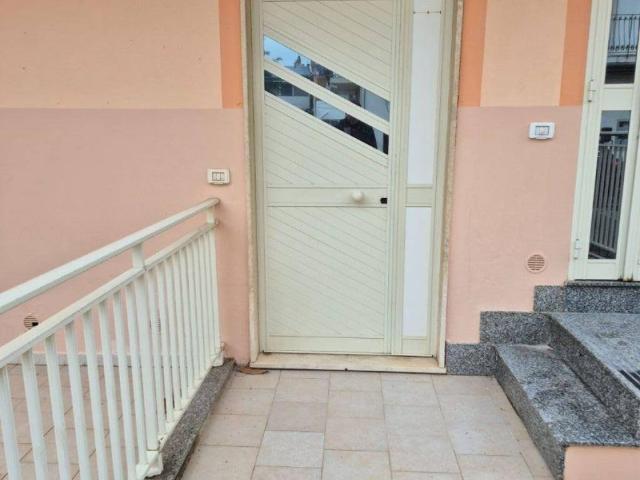 Appartamento in vendita a Rometta ME