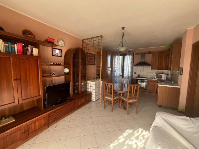 Appartamento in vendita a Romentino NO