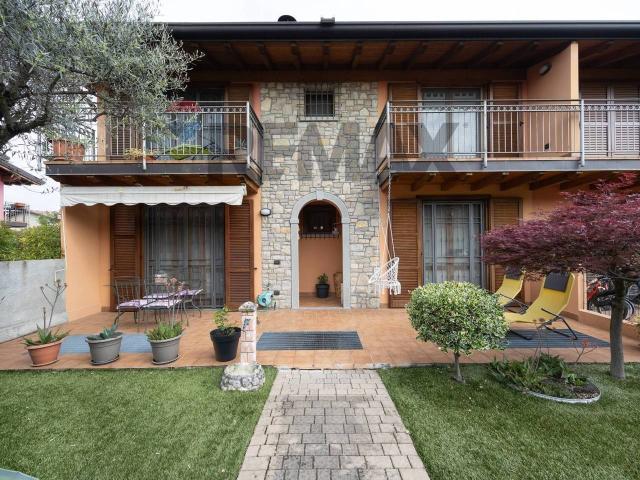 Appartamento in vendita a Roncello