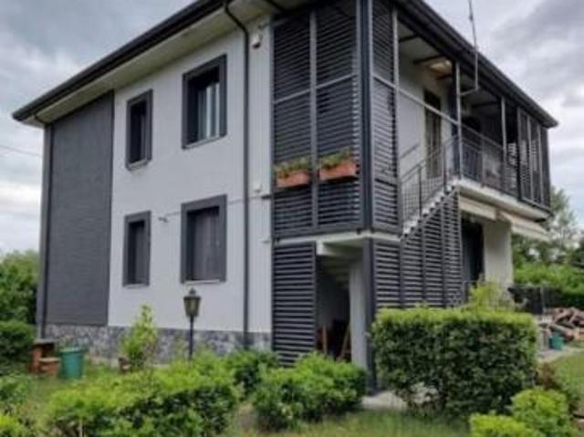 Appartamento in vendita a Ronchi Massa 125 mq Rif: 1417314