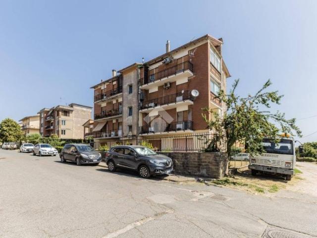 Appartamento in vendita a Ronciglione VT