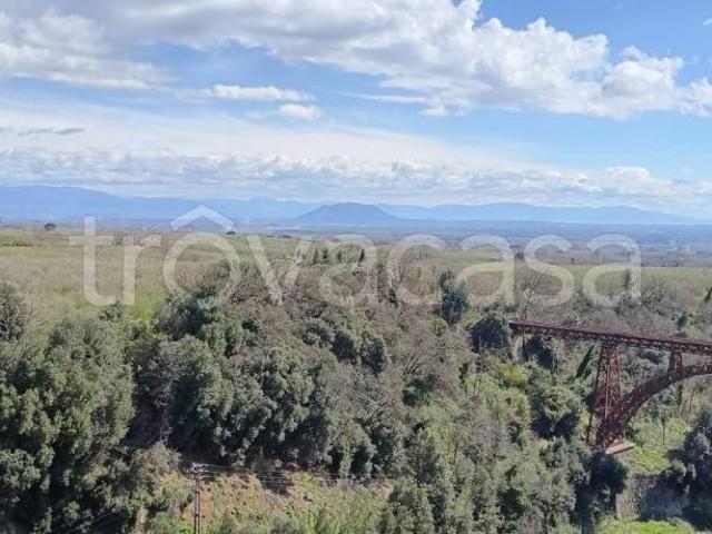 Appartamento in vendita a Ronciglione via Cassia Cimina, 236