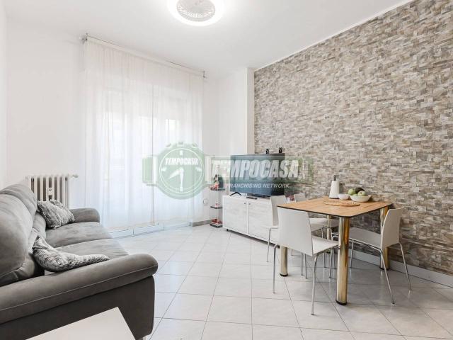 Appartamento in vendita a Ronco Briantino