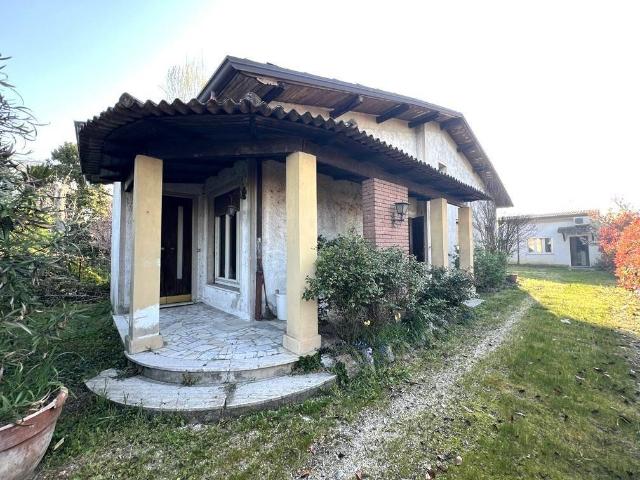 Appartamento in vendita a Roncoferraro MN