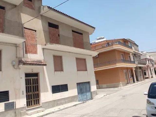 Appartamento in vendita a Rosolini SR