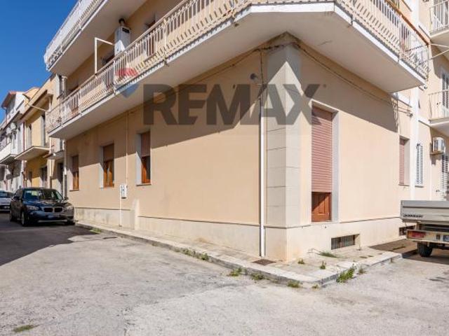 Appartamento in vendita a Rosolini