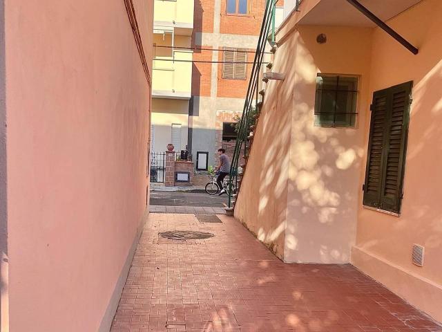 Appartamento in vendita a Rosignano Marittimo