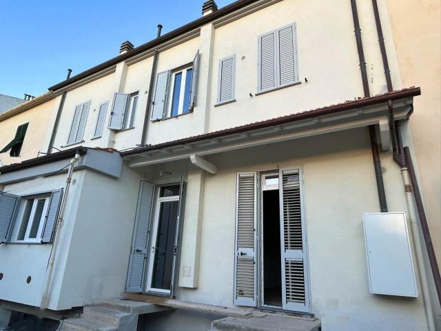 Appartamento in vendita a Rosignano Marittimo