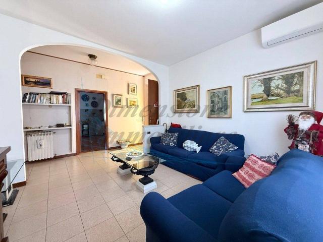 Appartamento in vendita a Rosignano Marittimo