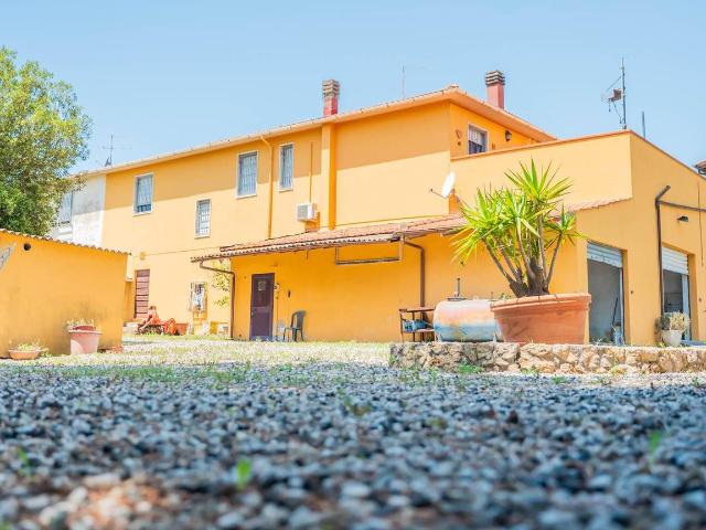 Appartamento in vendita a Rosignano Marittimo