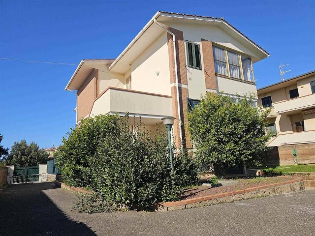 Appartamento in vendita a Rosignano Marittimo