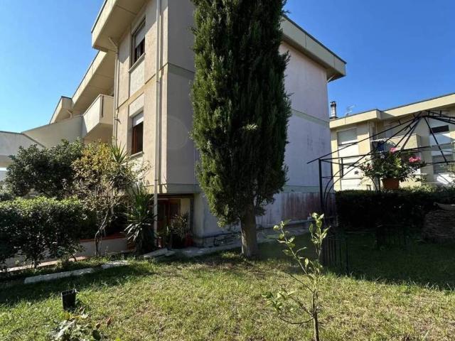 Appartamento in vendita a Rosignano Marittimo LI