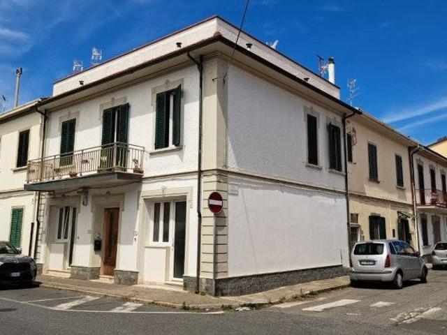 Appartamento in vendita a Rosignano Marittimo LI