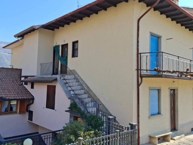 Appartamento in vendita a Rota d'Imagna BG