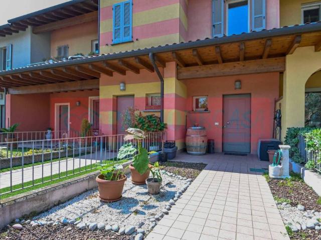 Appartamento in vendita a Rovato via Indro Montanelli, 29