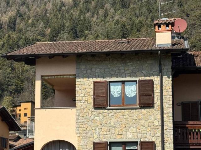 Appartamento in vendita a Rovetta BG