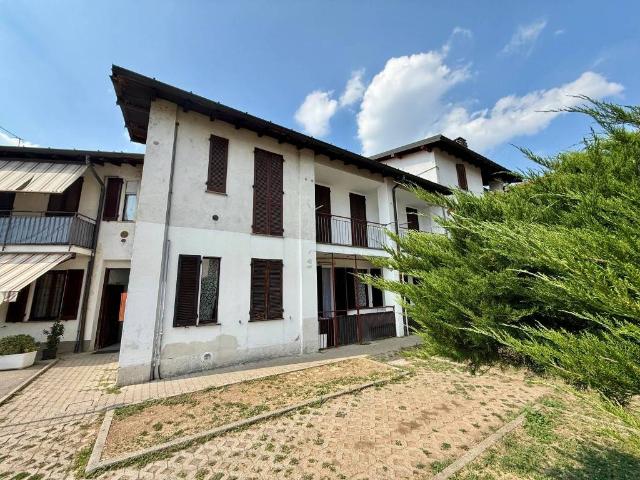 Appartamento in vendita a Rovello Porro CO